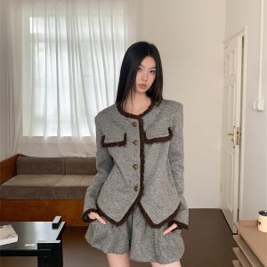 Retro Gray Faux Fur Trim Round Neck Woolen Coat and Bubble Skirt Two Piece Set for Women