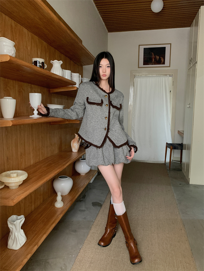 Retro Gray Faux Fur Trim Round Neck Woolen Coat and Bubble Skirt Two Piece Set for Women - Image 2