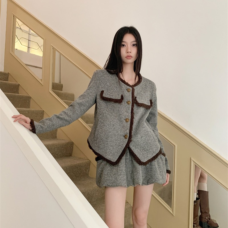 Retro Gray Faux Fur Trim Round Neck Woolen Coat and Bubble Skirt Two Piece Set for Women - Image 5