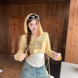 Sweet Cool Star Embroidered Hooded Jacket and Cami Two-Piece Set for Women Autumn