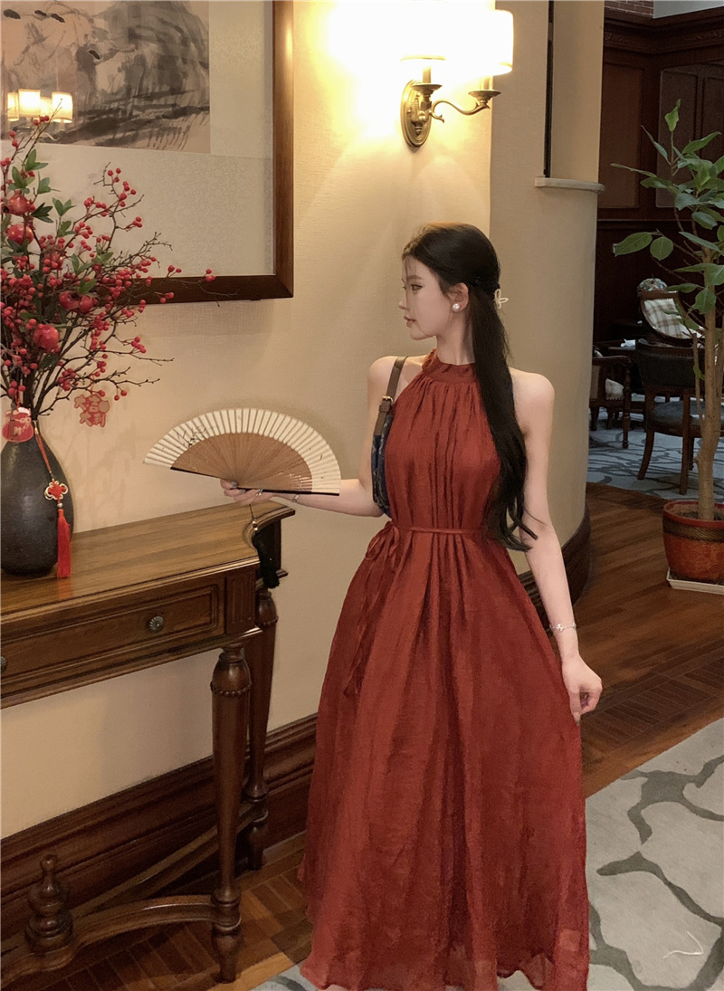 Women's Summer Halter Neck Sleeveless High Waist Pleated Maxi Dress - Image 4